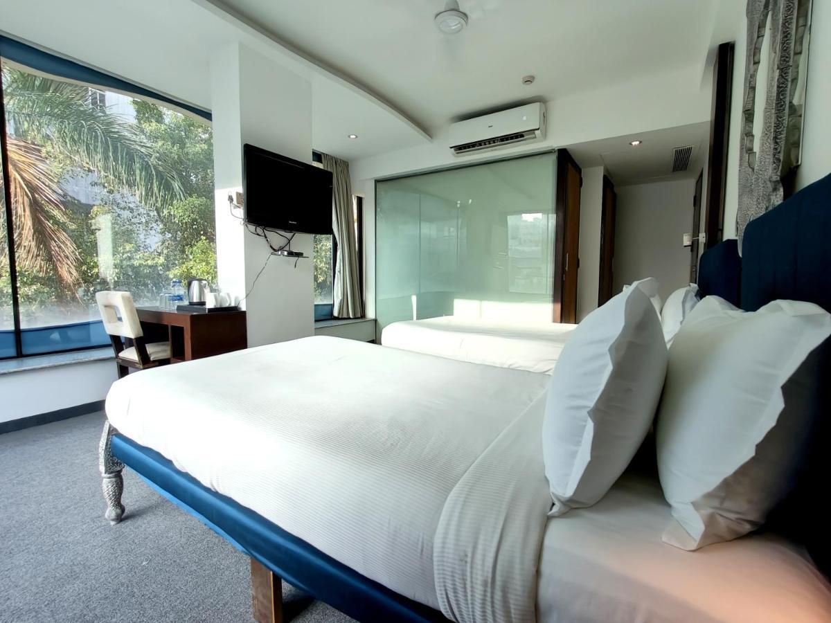 The Sky Imperial Hotel Yahvi 巴罗达 外观 照片